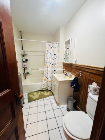 Building Photo - 107 Calumet St