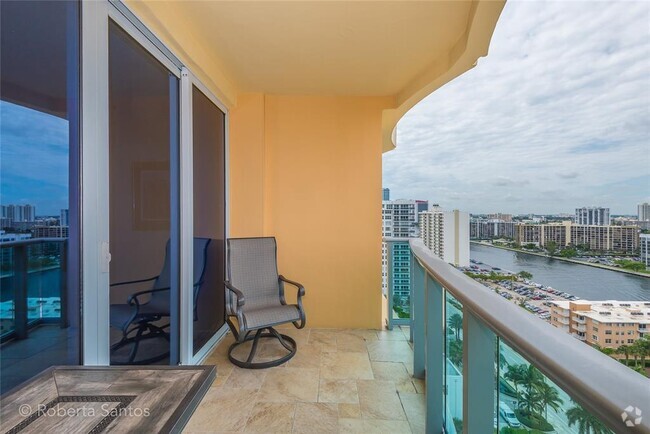 Building Photo - 2501 S Ocean Dr