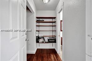 Building Photo - 13015 Biscayne Island Terrace