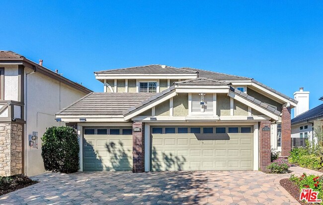 Building Photo - 7513 W 83rd St