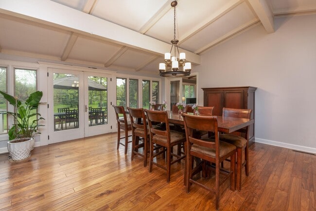 Building Photo - 4200 Dublin Rd