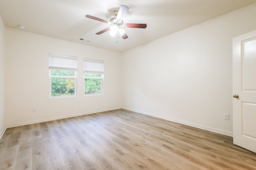 Building Photo - 7261 Lacey Dr