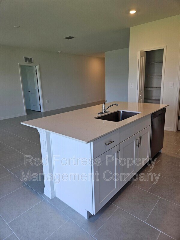 Building Photo - 17633 Paradiso Wy