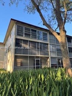 Building Photo - 200 SW 132nd Way