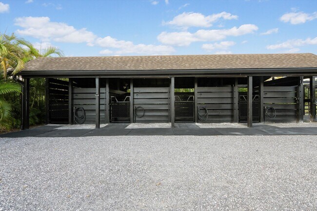 Building Photo - 2904 Appaloosa Trail