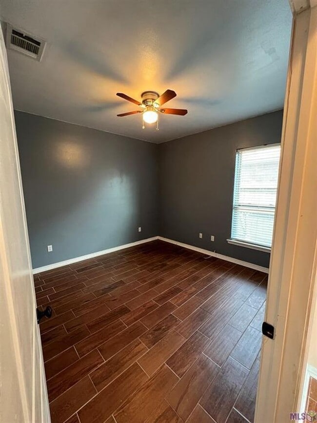 Building Photo - Charming 3 Bedroom 2 Bath home for Rent