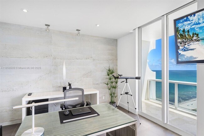 Building Photo - 4775 Collins Ave