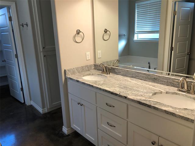 Building Photo - 5736 Bonnie Dr