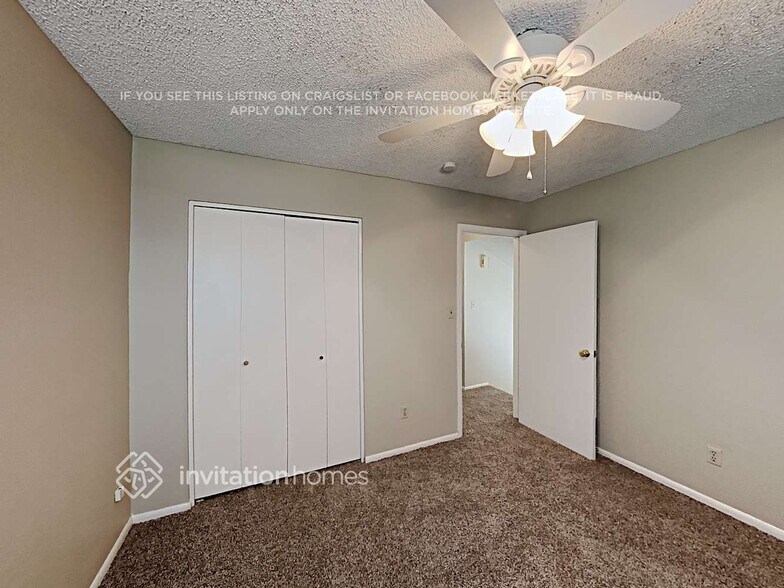 Building Photo - 3859 W Harrison St