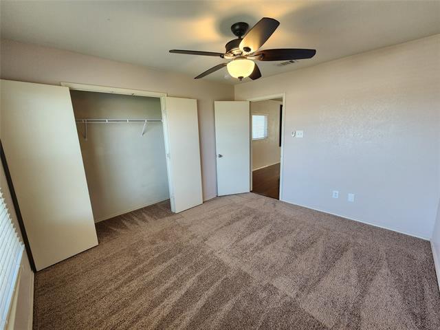 Building Photo - 5709 Valley Stream Way