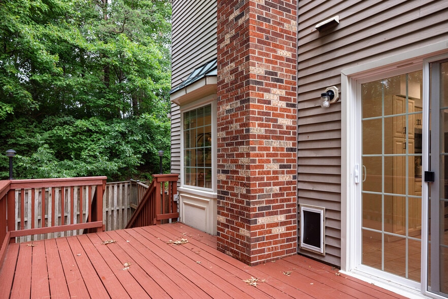 Building Photo - 3979 Burning Bush Ct
