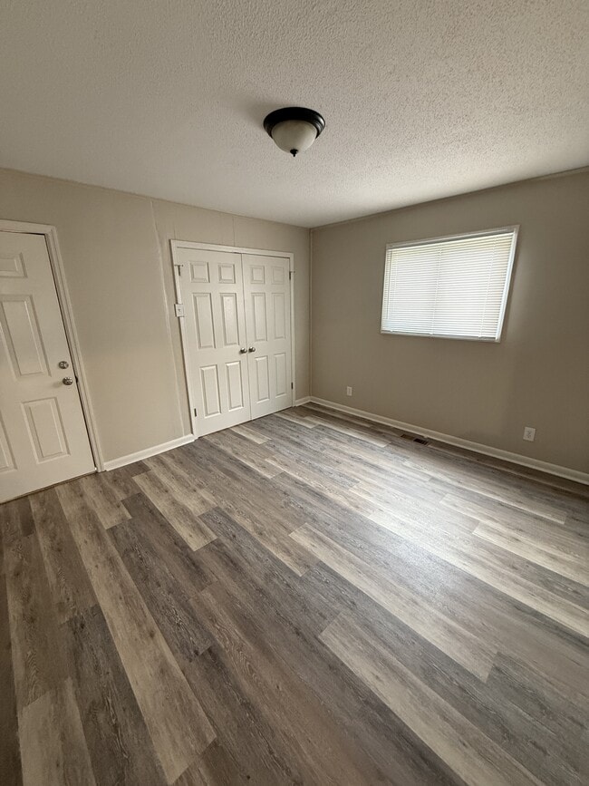 Building Photo - 505 Sunrise Blvd