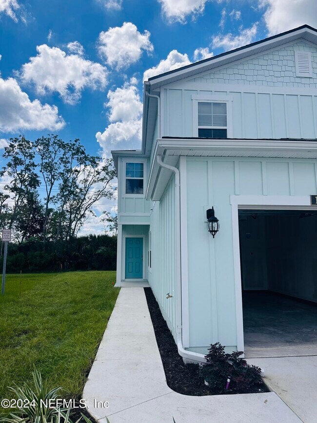 Building Photo - 168 Tidal Bch Ave