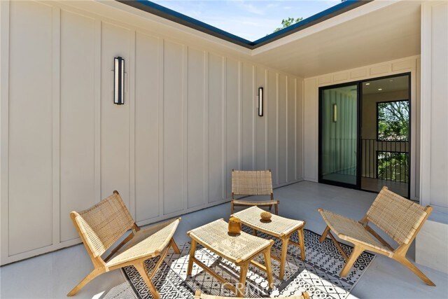 Building Photo - 14738 Otsego St