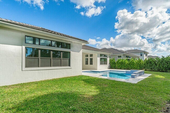 Building Photo - 6950 NW 28th Ave