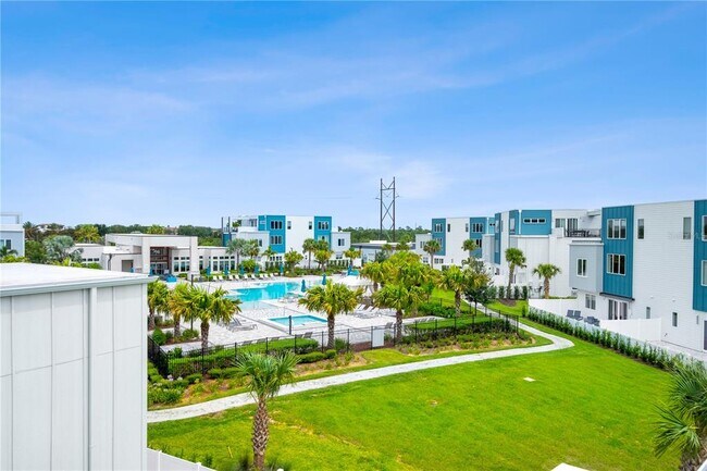 Building Photo - 7770 Sandy Ridge Dr