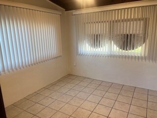 Building Photo - 201 Mae St