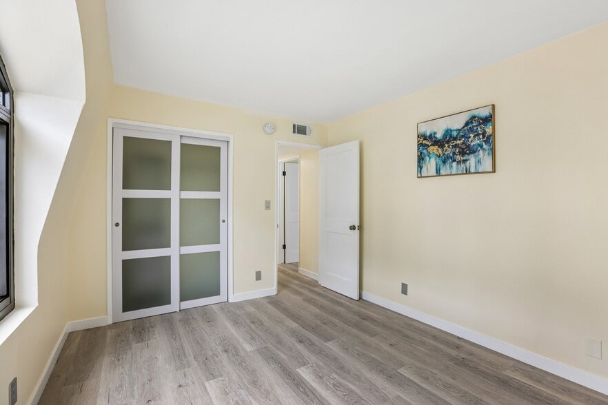 Building Photo - 8105 Redlands St