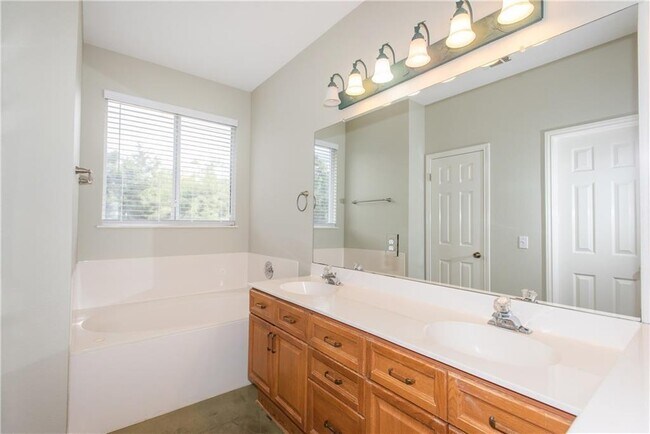 Building Photo - 4908 Quick Water Cove