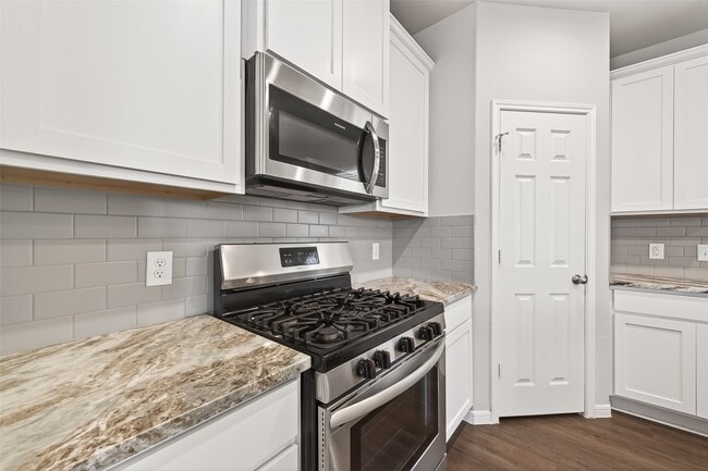 Building Photo - 17727 Chartertree Ln