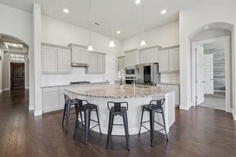 Building Photo - 1656 Pegasus Dr