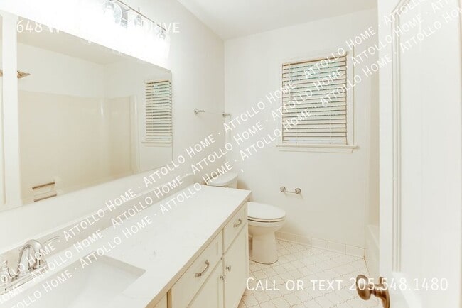 Building Photo - 648 Woodridge Dr