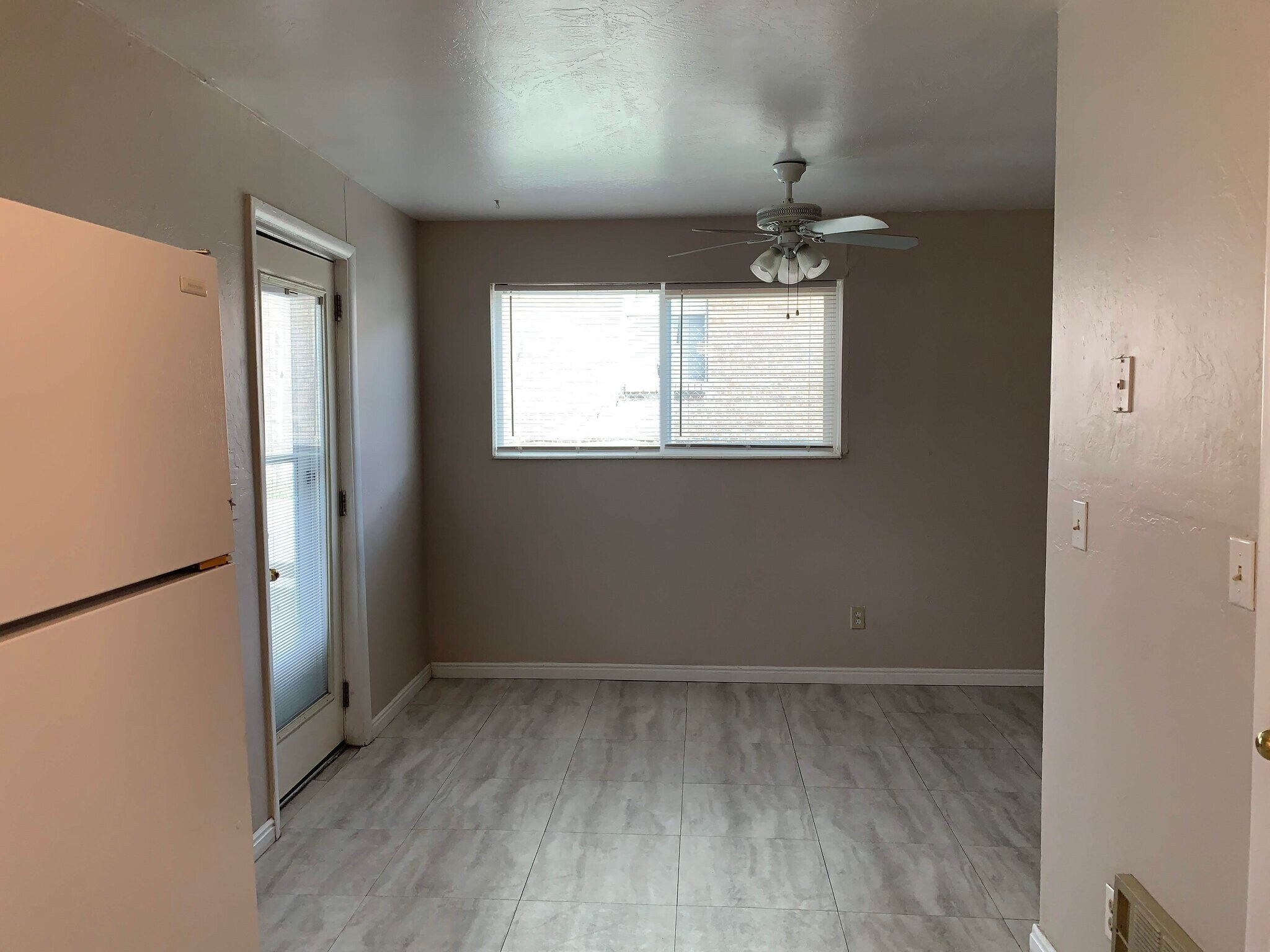 Building Photo - 3494 Westlake Cir