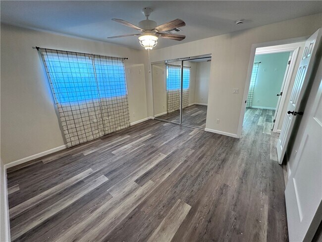 Building Photo - 2020 Whitewater Dr