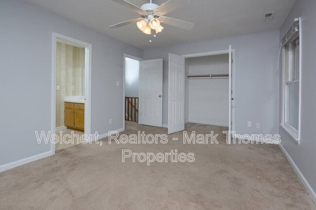 Building Photo - 13 Tarawa Terrace