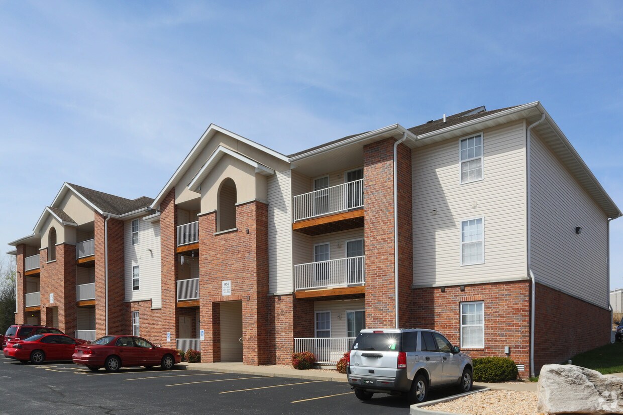 Quail Creek Apartments Springfield