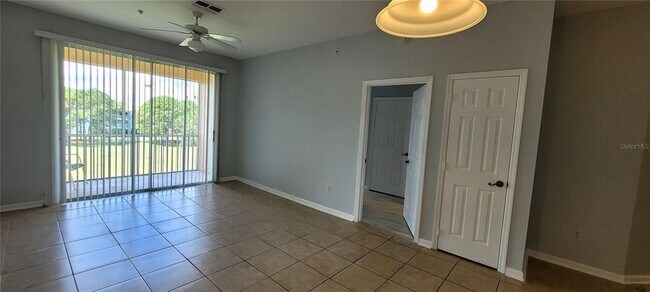 Building Photo - 13524 Turtle Marsh Loop
