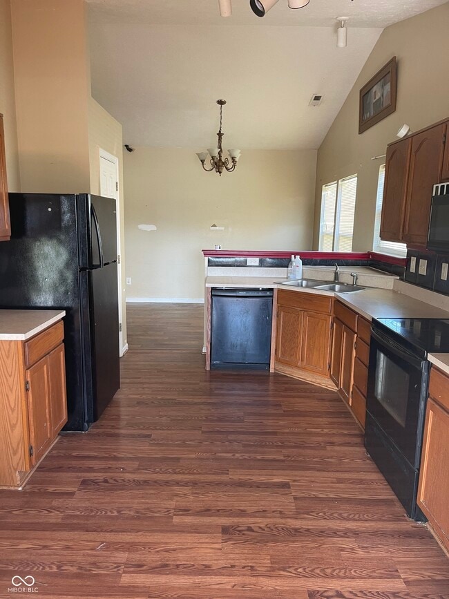 Building Photo - 3403 Montgomery Dr