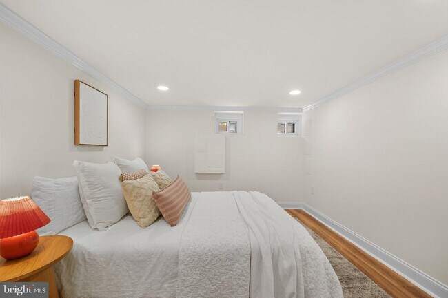 Building Photo - 1724 S Hanover St