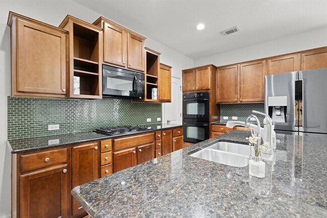Building Photo - 2430 Santa Barbara Loop