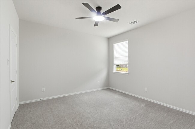 Building Photo - 13201 Leisure Cove Dr