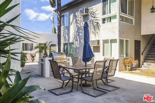 Building Photo - 4457 Murietta Ave