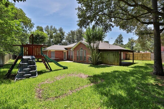 Building Photo - 25215 Aughton Dr