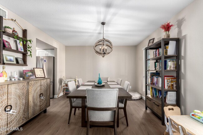 Building Photo - 3927 E Cortez St