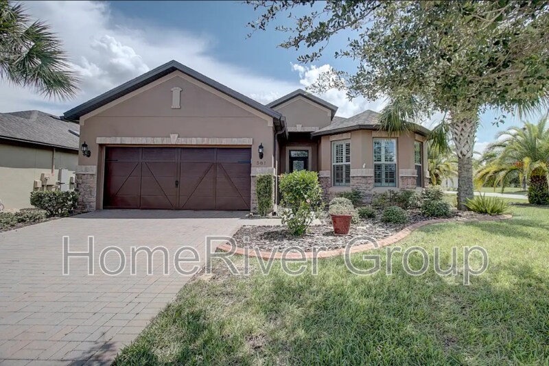 Primary Photo - 581 Vista Sol Dr