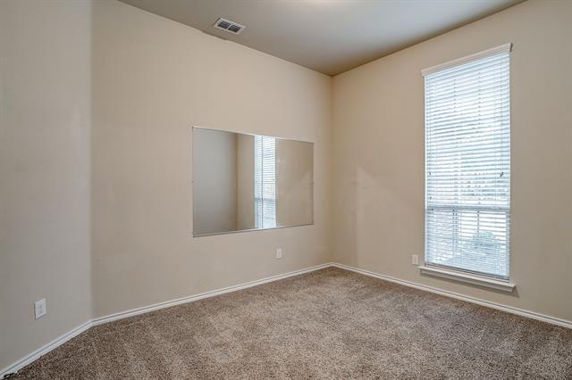 Building Photo - 45 Auburn Dr