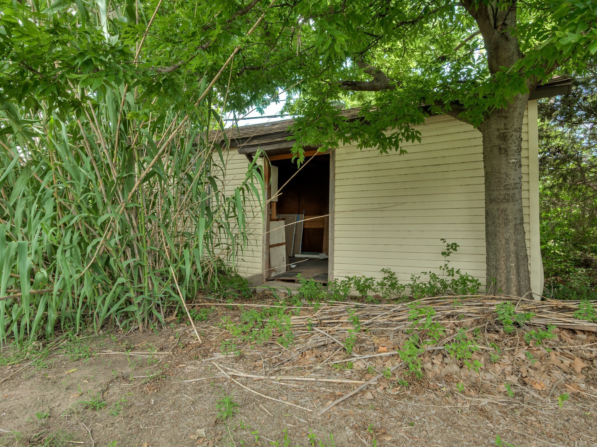 Building Photo - 106 N Norman Ave