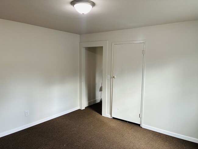 Building Photo - 508 Riley St