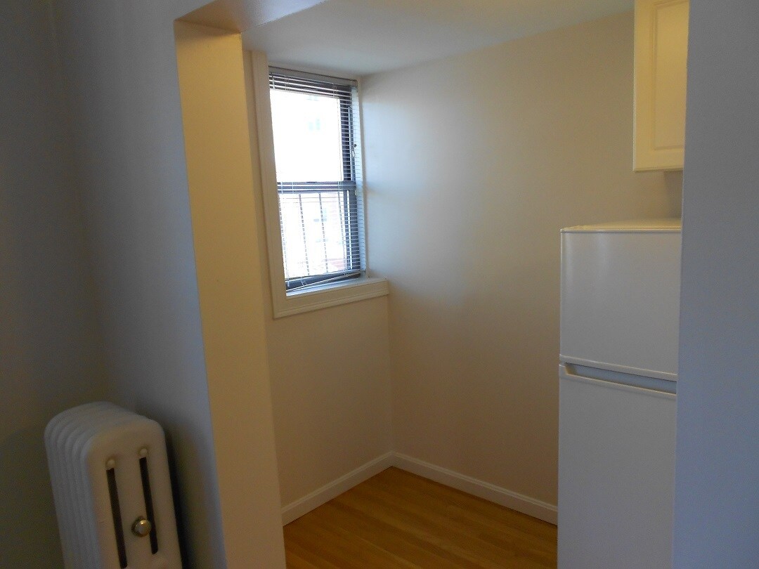 Building Photo - 34 Edgerly Rd