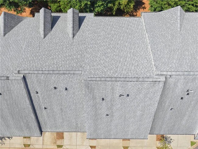 Building Photo - 2270 Tenor Ln