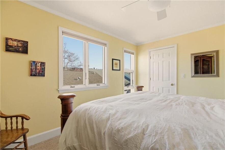 Building Photo - 216 Goddard Row