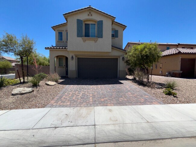 Primary Photo - Charming 3-Bedroom Home with Spacious Back...