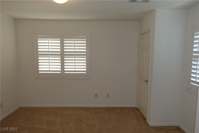 Building Photo - 3659 Bufflehead St