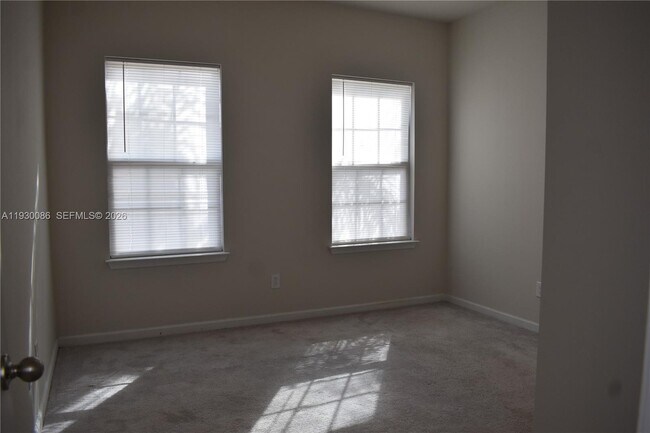 Building Photo - 3634 Lazy River Ter