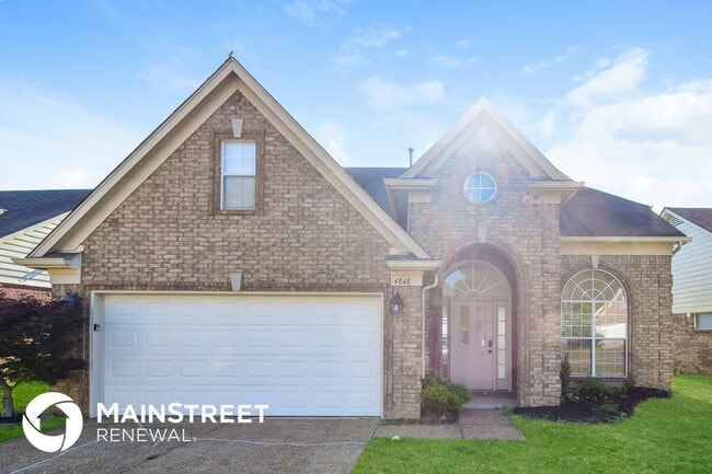 Building Photo - 4848 Ashcroft Dr