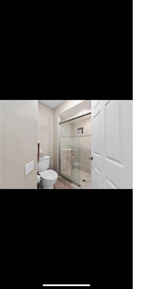 Building Photo - 13641 Worthington Way